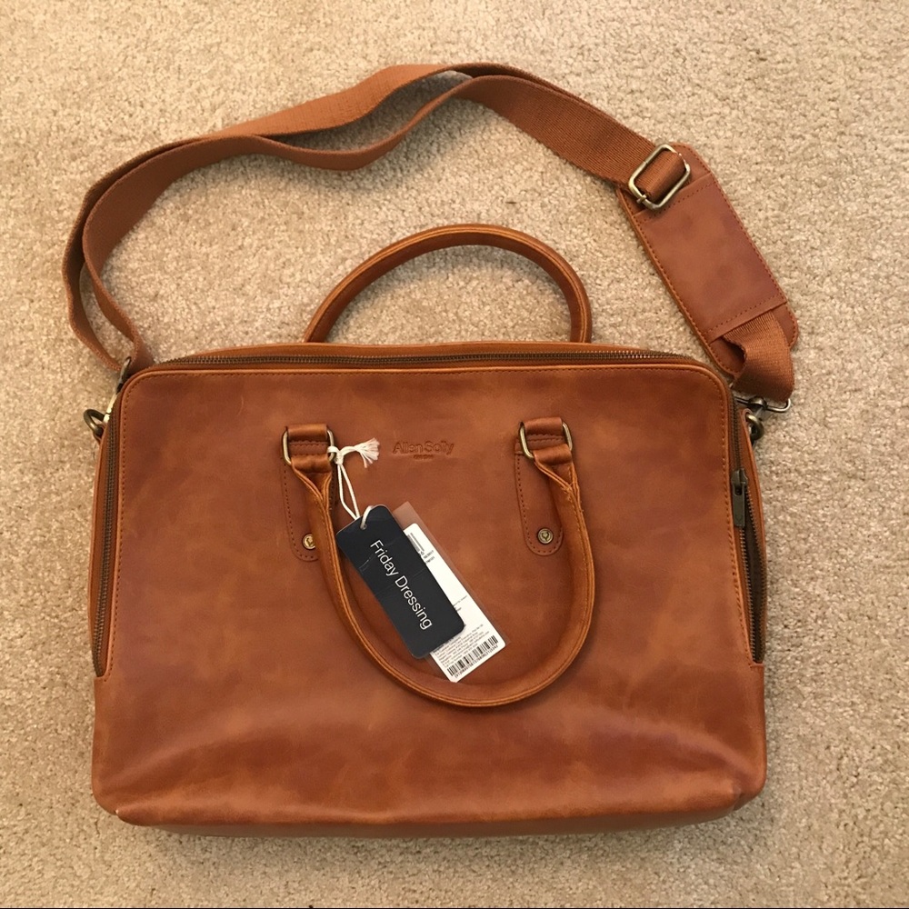 Tan laptop bag
